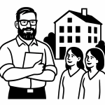 Der Sachverständige vor einem Mehrfamilienhaus